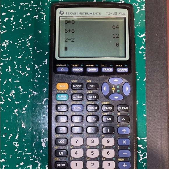 Texas Instruments TI-83 Plus calculator - Picture 3 of 3